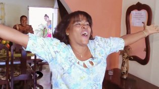 ¡Jomari celebró con la madre de Francisca!